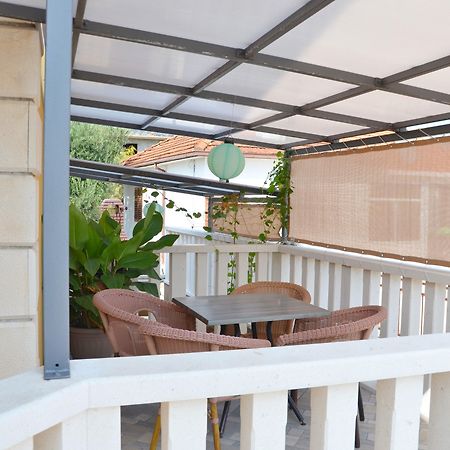 Apartments Damjanka Orebic Luaran gambar
