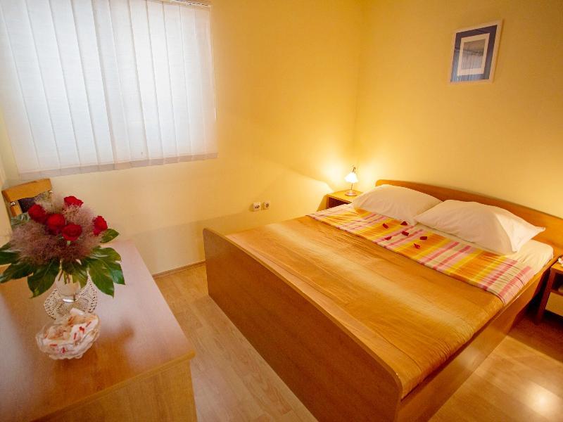 Apartments Damjanka Orebic Luaran gambar